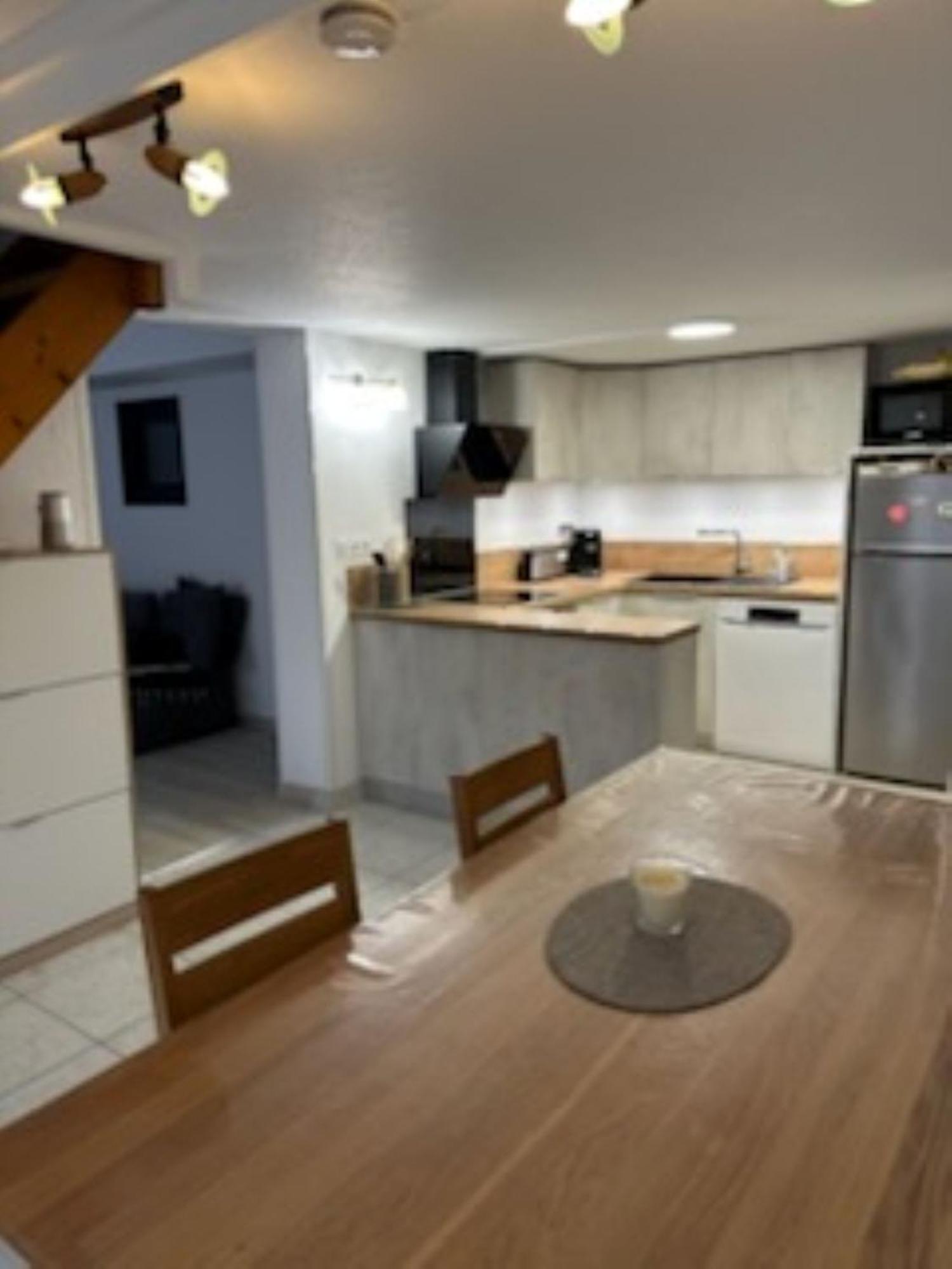 Maison Tout Confort, Bord De Mer Avec Parking Prive Gruissan Exterior foto